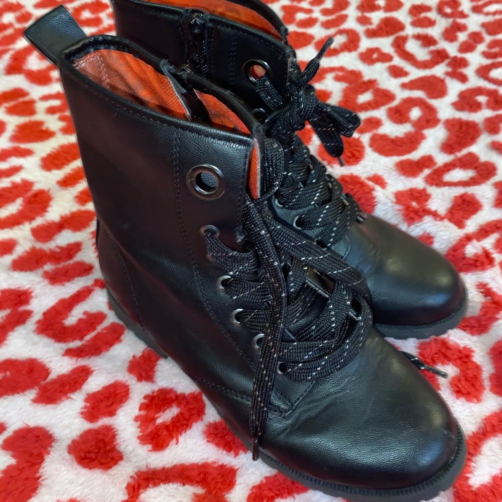 Black Leather Women's Boots